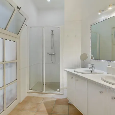 Domaine Le Trabet - Laurier بيت للعطل *